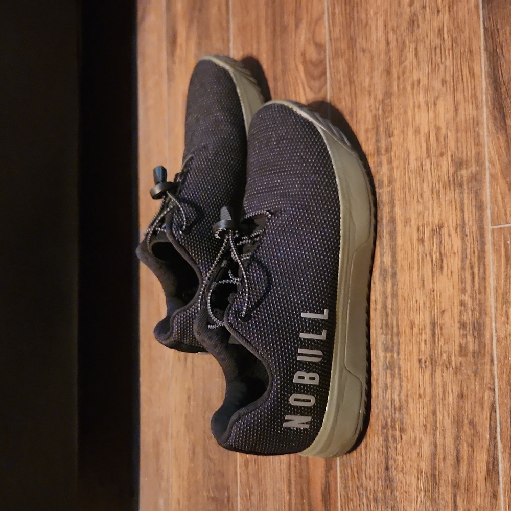 Women/Men Nobull shoes